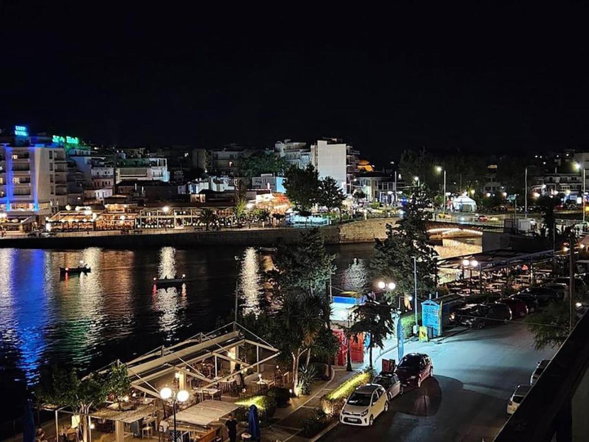 Debbie'S Διαμέρισμα Δίπλα Στο Νερό ! Chalkida Exterior foto